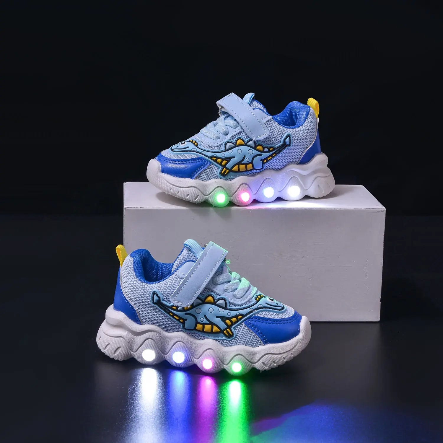 Spring New Style Dinosaur Led Light Sneakers for Boys and Girls Spring & Fall New Mesh Breathable Casual Light Shoes for Children and Middle-Aged Children GreatEagleInc