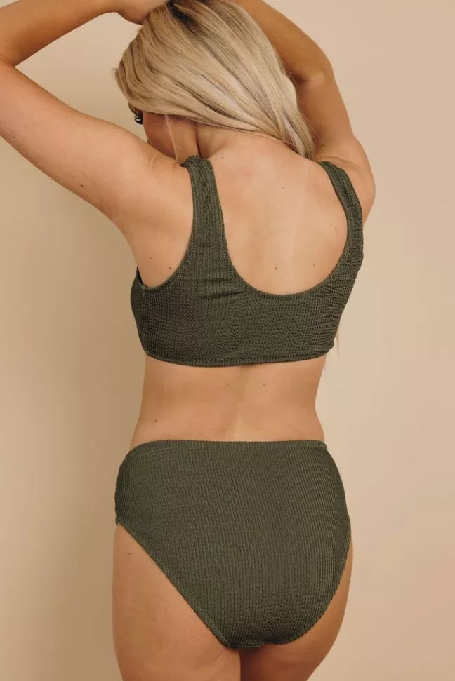 Sunshine Mood Textured Bikini Stay Warm in Style