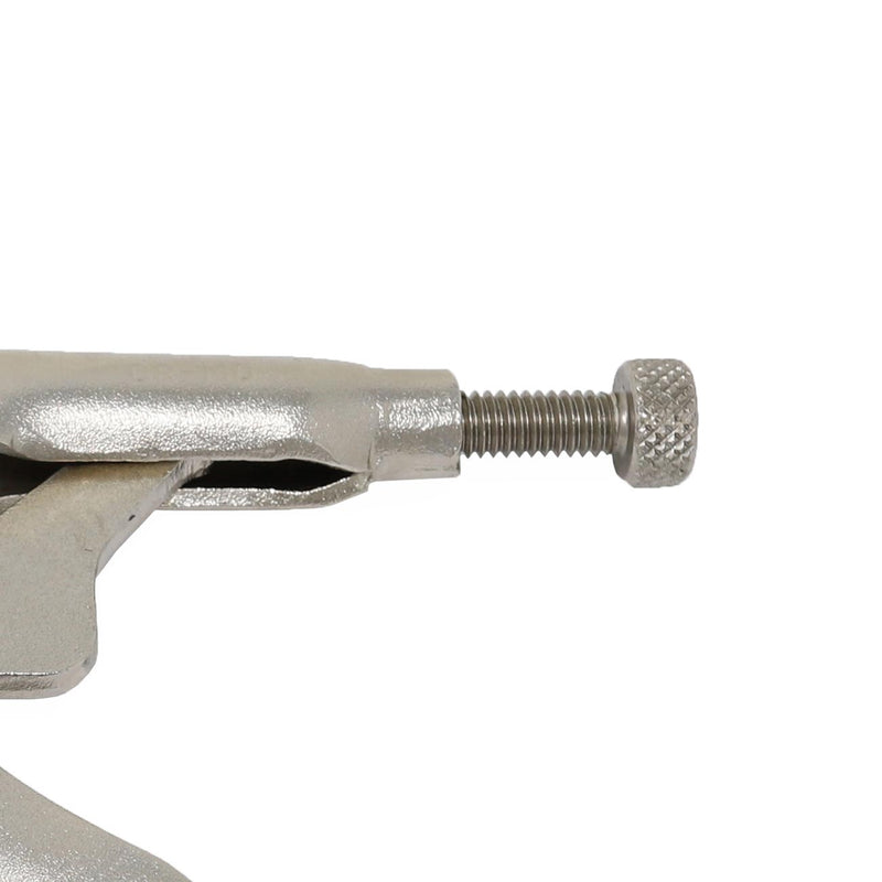 Sway bar parrot pliers, close-up of threaded screw and knurled bolt