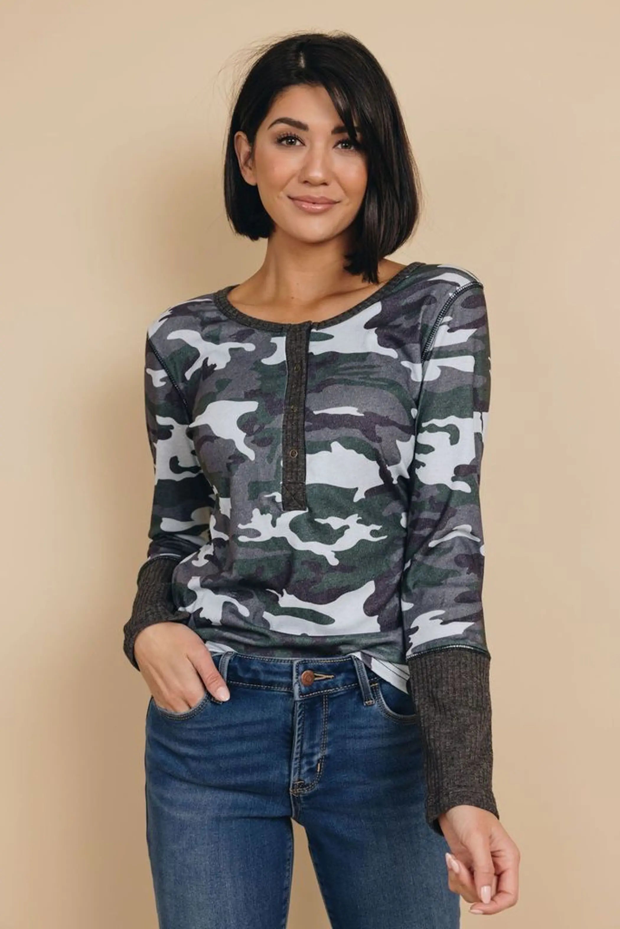 Taelin Printed Long Sleeve Top Stay Warm in Style