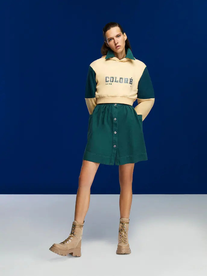 Text Print Cropped Sweatshirt Monique Store