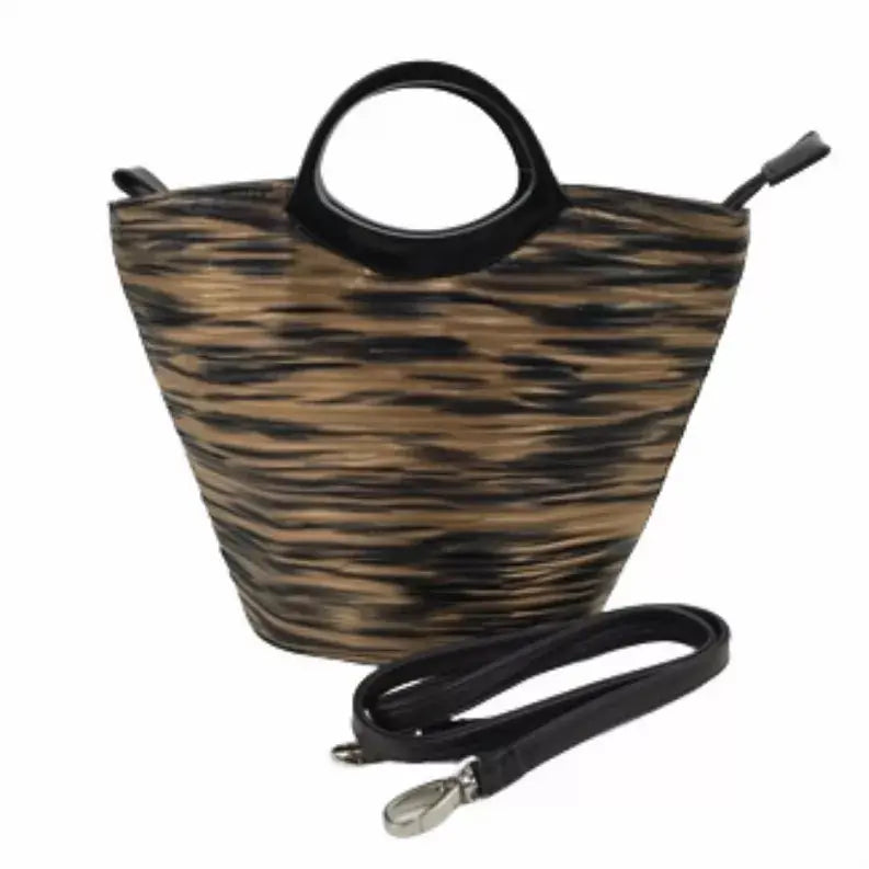 The Liz Kiara Purse