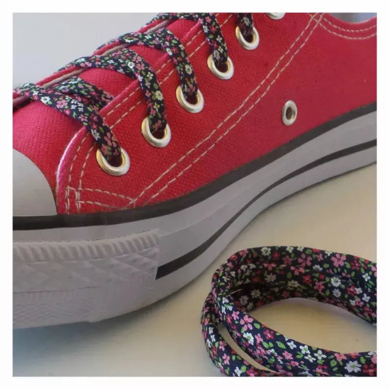 Tiny Flowers Shoelaces Cutelaces