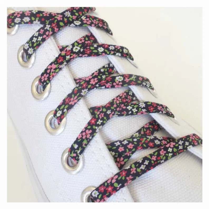 Tiny Flowers Shoelaces Cutelaces