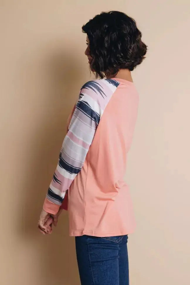 Tucson Printed Top Stay Warm in Style