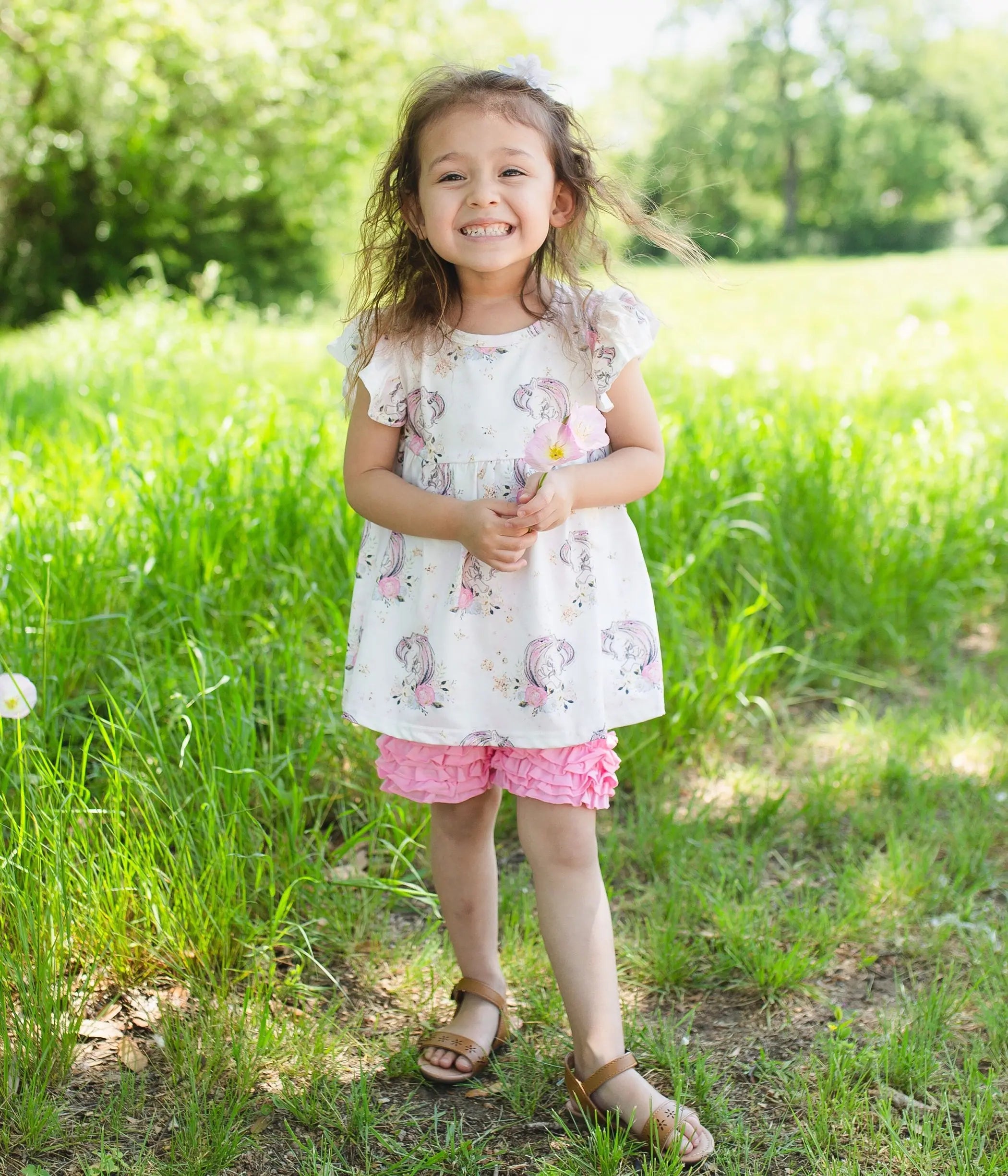 Unicorn outfit with ruffled pants Sell It LLC