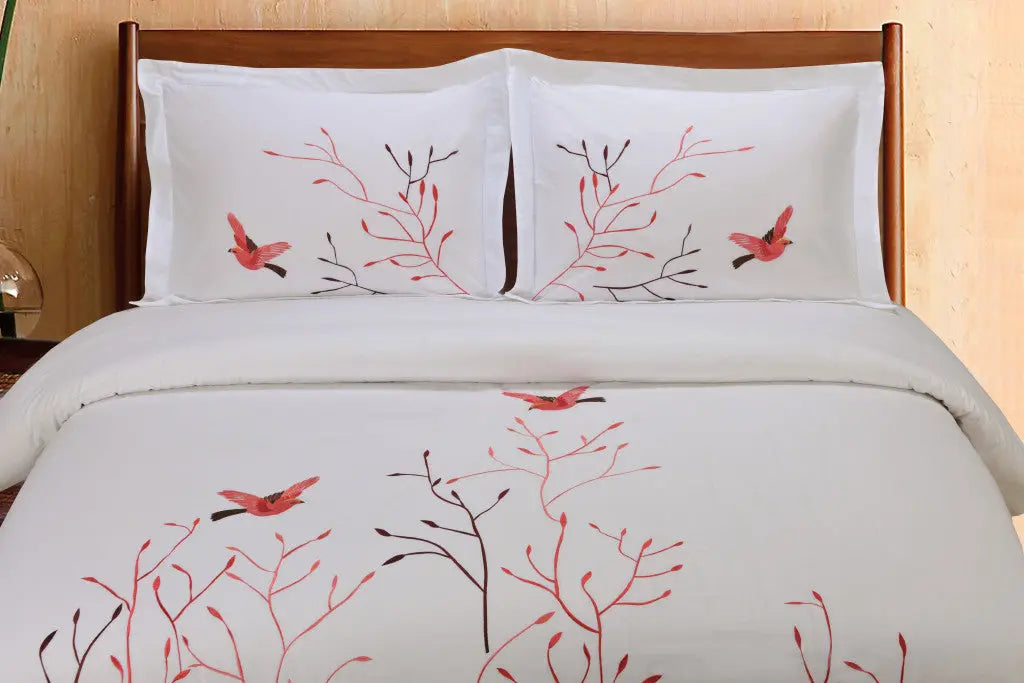 White And Red Queen Cotton Washable Duvet Cover Set With Two Shams Homeroots Bed & Bath