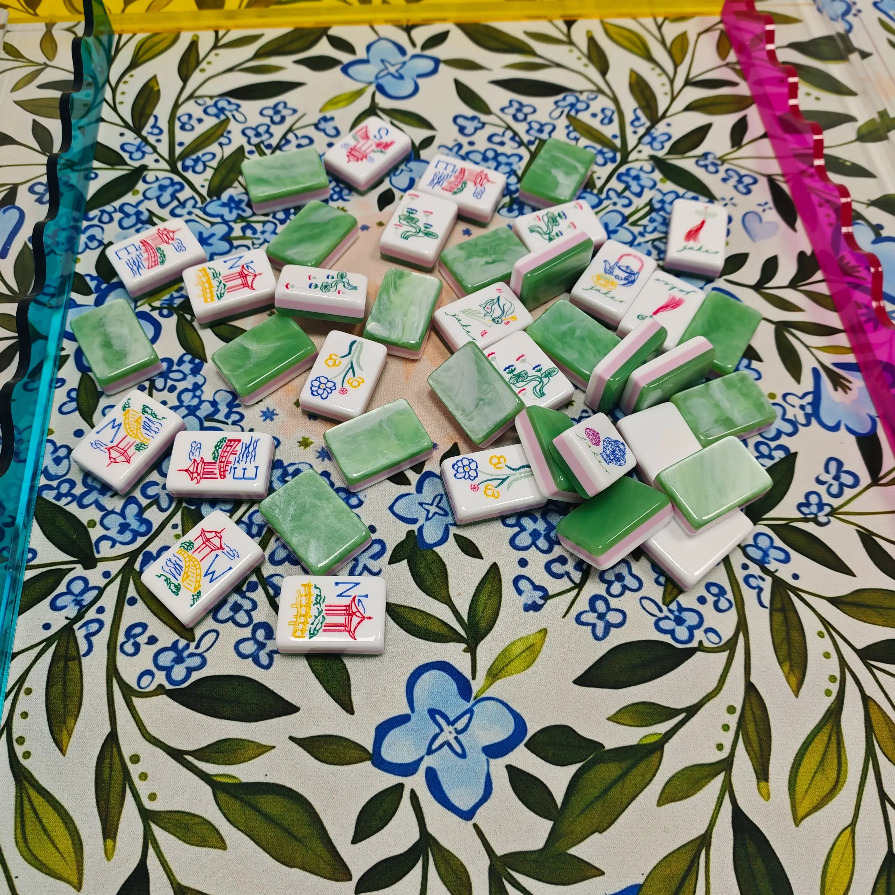 Wholesale Portable Durable Acrylic 4 Layer Anti Fading Mahjong Game Tile Acrylic American Mahjong Tiles GreatEagleInc