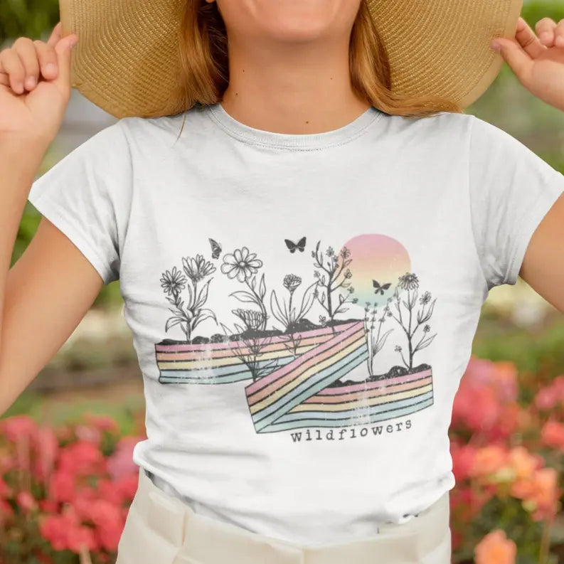 Women's Retro Wildflowers T-Shirt Dream Team Designs