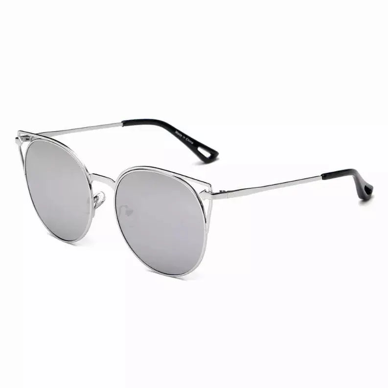 Women's Round Cat Eye Sunglasses IRIS FASHION INC