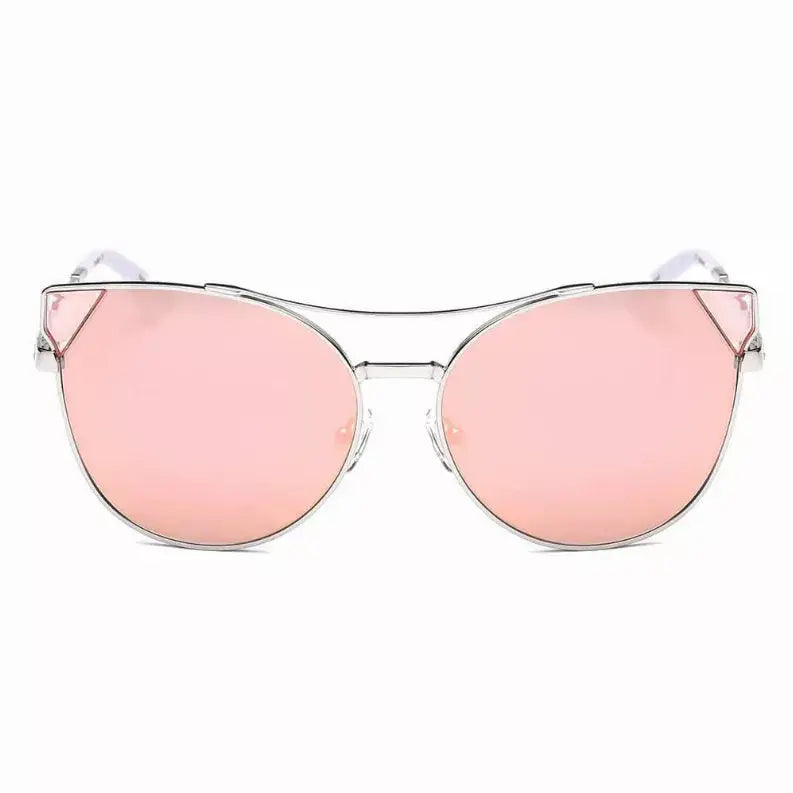 Women's Trendy Sunglasses IRIS FASHION INC