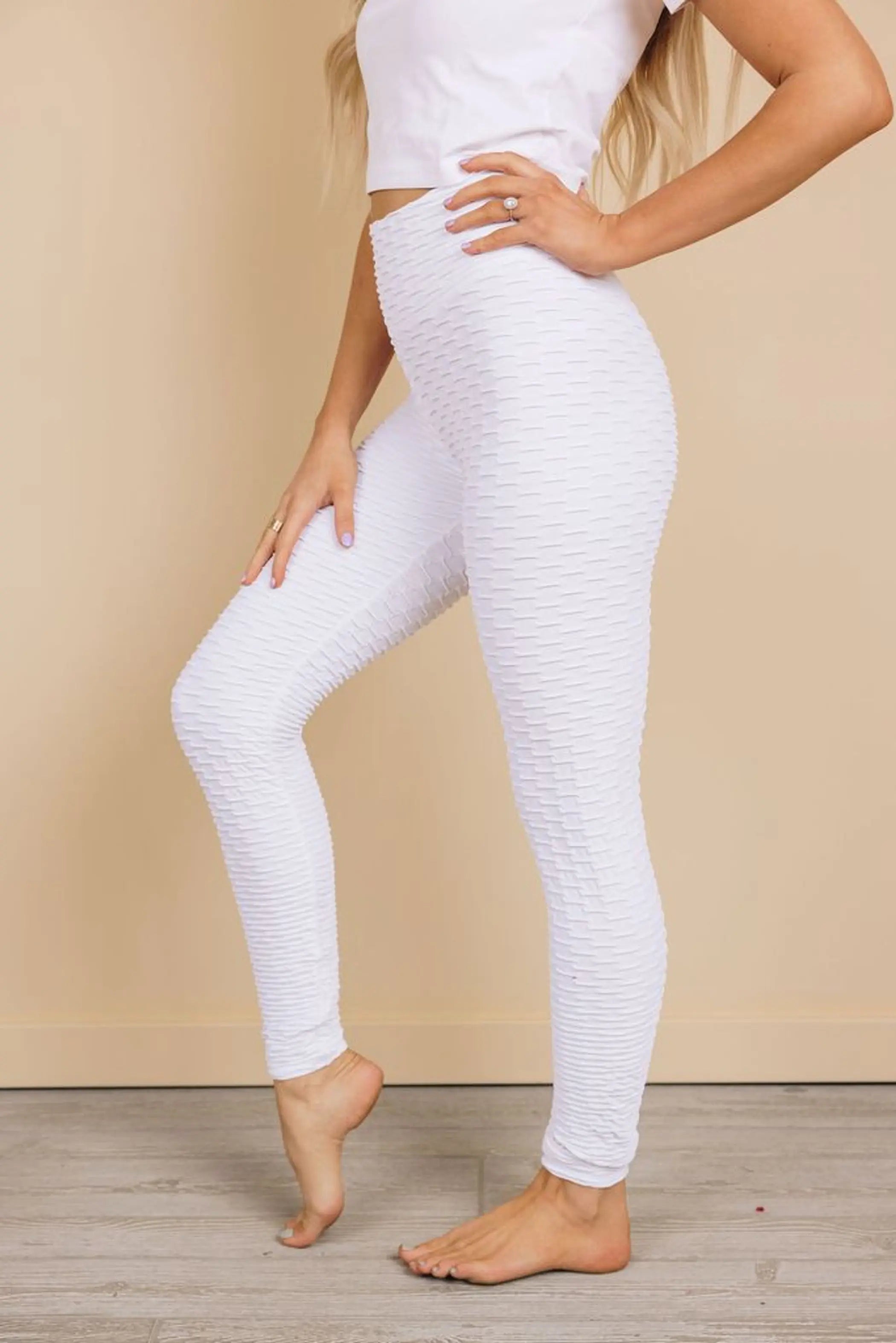 Work It Out Leggings Stay Warm in Style