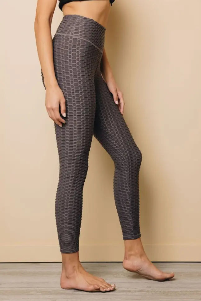 Work It Out Leggings Stay Warm in Style