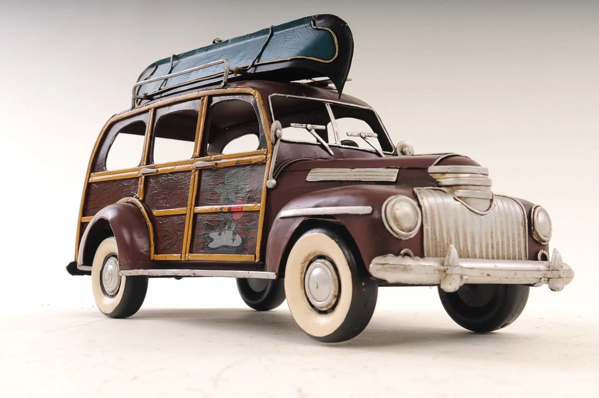 c1947 Chevrolet Suburban Sculpture Homeroots Home Decor