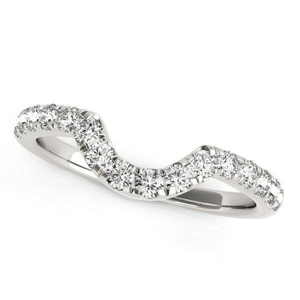 14k White Gold Curved Diamond Wedding Band (3/8 cttw) 9