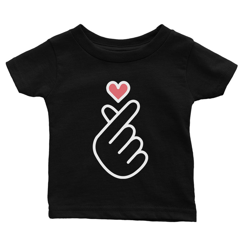 365 Printing Finger Heart Baby Graphic T-Shirt Gift Baby Shower Cute Infant Tee